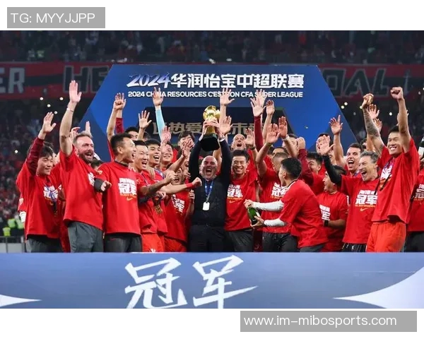 特巴斯强调国足与中超需跻身世界前十中国足球迷人数约占60